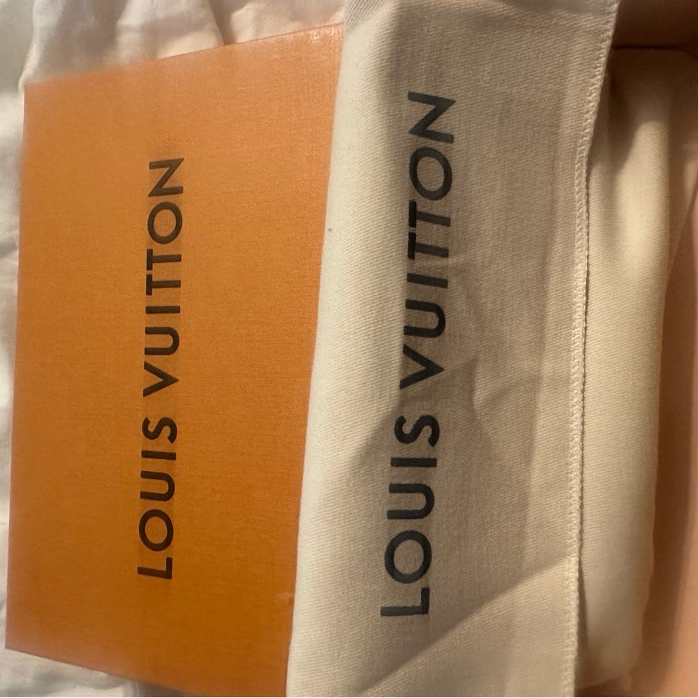 Louis Vuitton Checkered Wallet with Orange Box